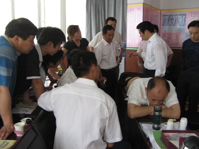 热烈祝贺全国浮针疗法第五十三届培训班在郑州成功举办并圆满结束(2008.6.22)